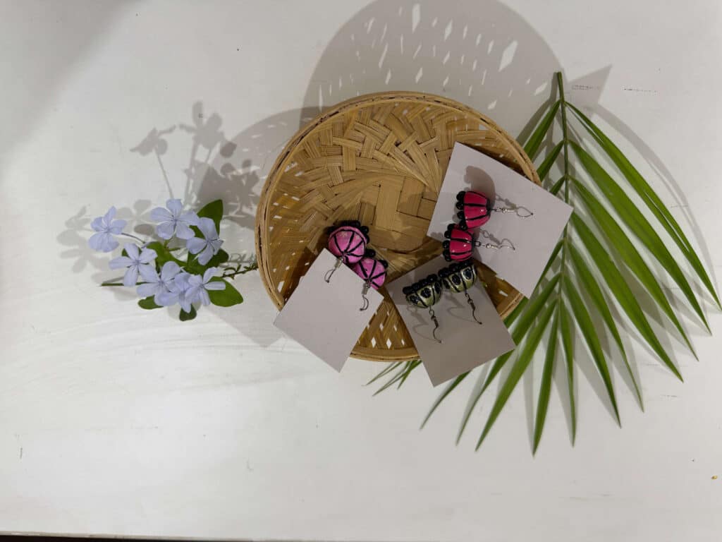 Elegant, earthy, and one-of-a-kind—made from natural clay, our terracotta pieces are lovingly handmade and painted by Amogh students, celebrating traditional craft with a personal touch.
Available in individual pieces or sets (necklace + earrings) and can be custom made on request!